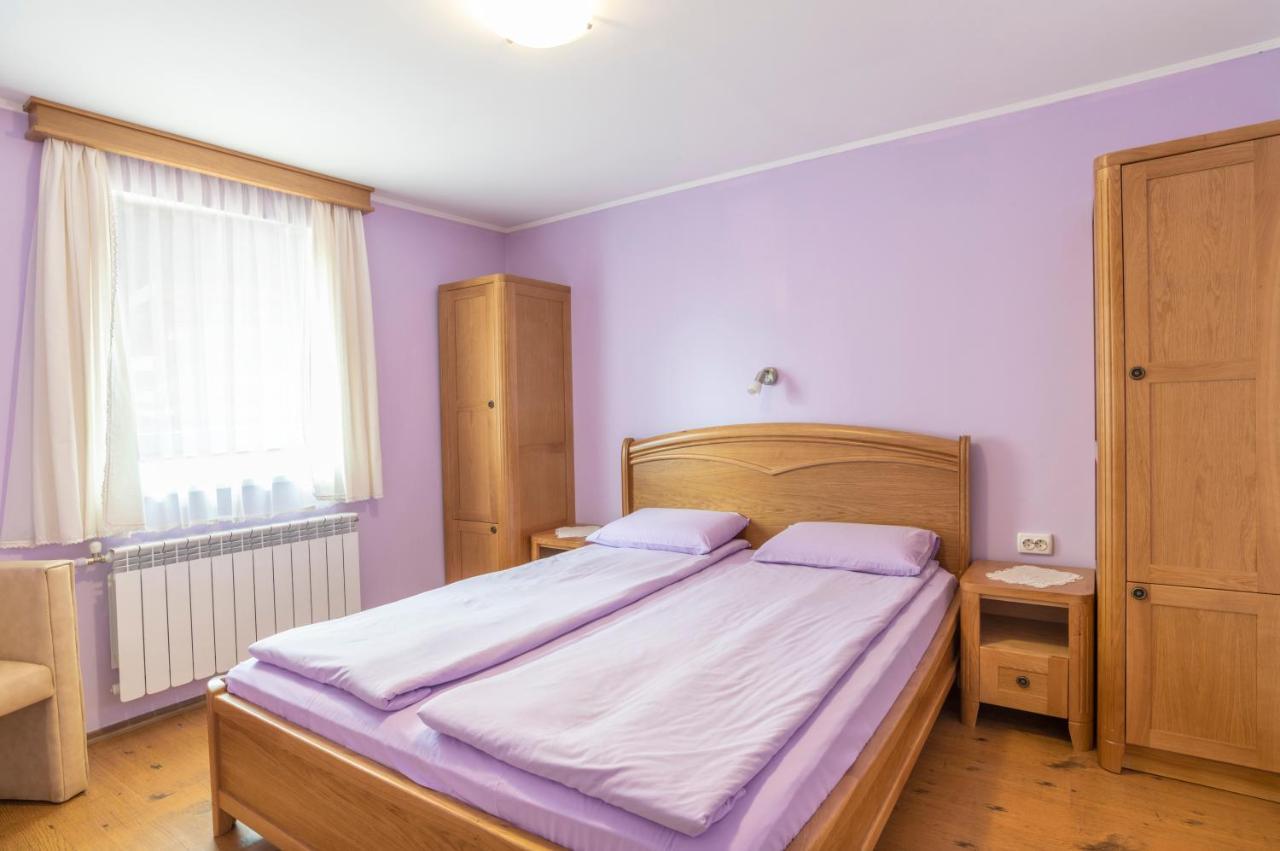 Guest House Roden Dom Koprivshtitsa Esterno foto