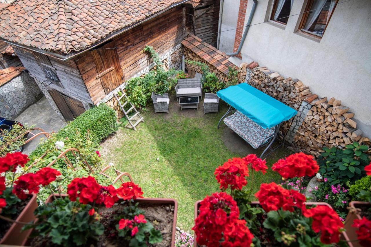 Guest House Roden Dom Koprivshtitsa Esterno foto