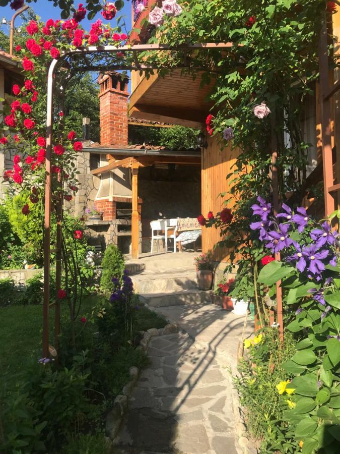 Guest House Roden Dom Koprivshtitsa Esterno foto